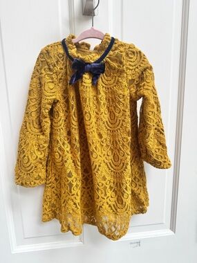 Genuine Kids Osh Kosh Girls 4T Mustard Yellow Lace Long Sleeve Formal Dress Bow